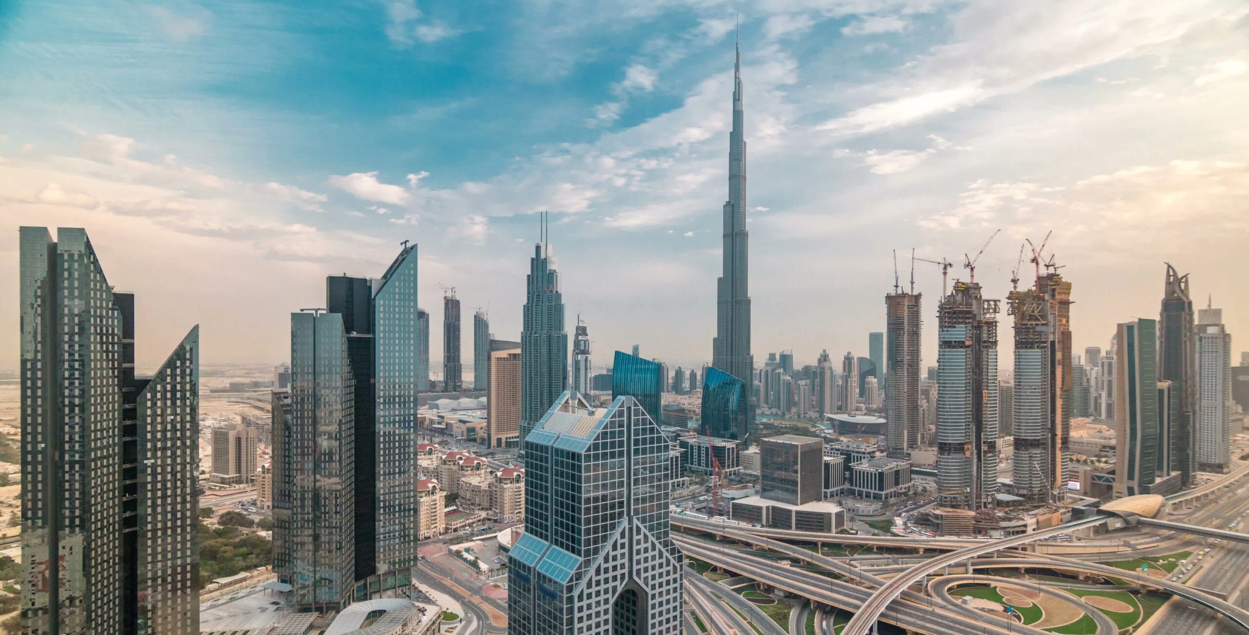 Why Choose Dubai For Business Setup? Insights From Consultants